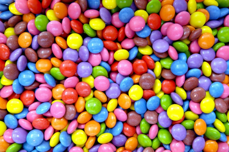 confiserie-VILLEFRANCHE SUR MER-min_smarties_confectionery_lenses-1150911